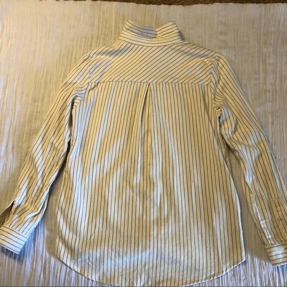 THREAD & SUPPLY WOMENS CREAM & TAN STRIPED FLANNEL BUTTON DOWN SHIRT SIZE LARGE - Picture 11 of 13